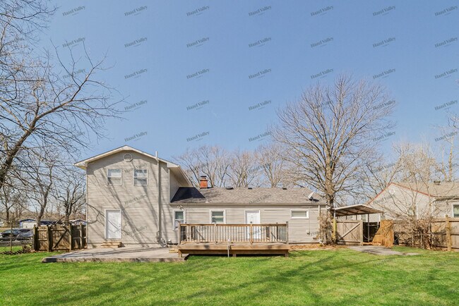 Building Photo - 6703 Appleton Ave