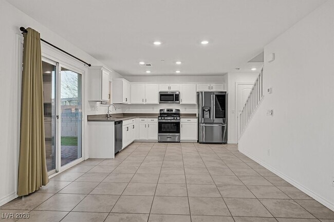 Building Photo - 326 Quail Dove Ave