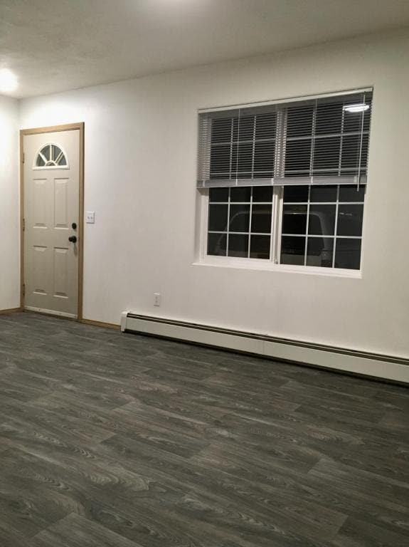 Building Photo - Tiara Apartments (Unfurnished) - Soldotna