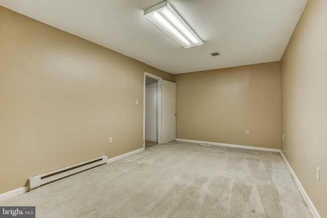 Building Photo - 1417 Kingstream Dr