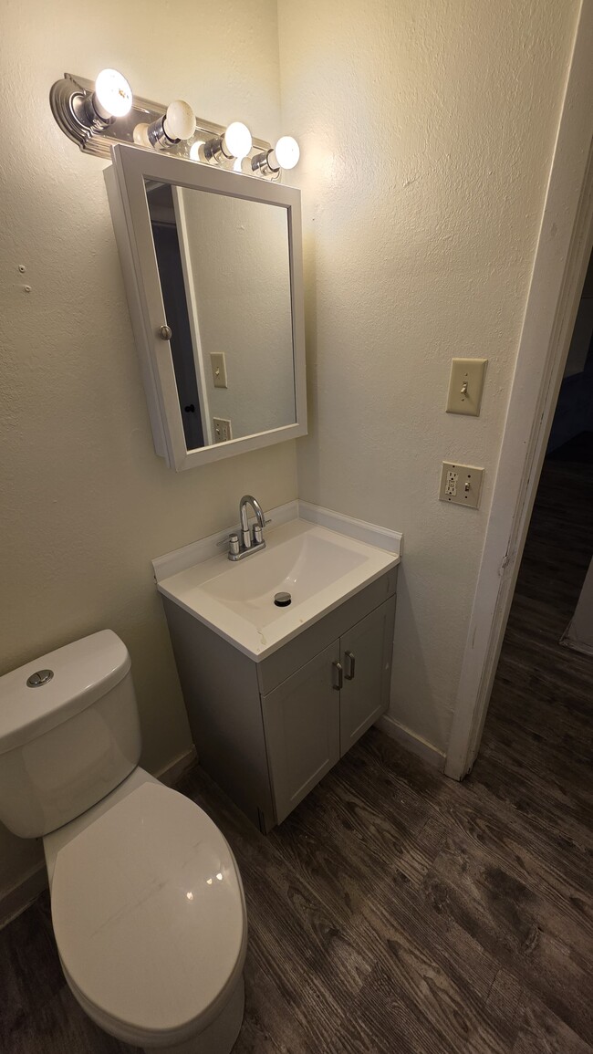 Building Photo - 2314-2318 Allied Dr