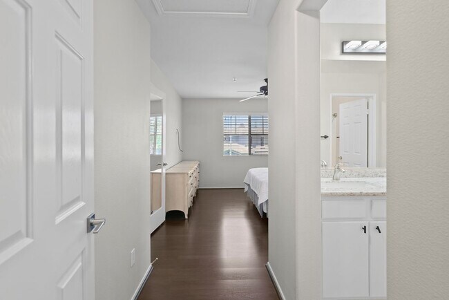 Building Photo - 39908 Millbrook Way