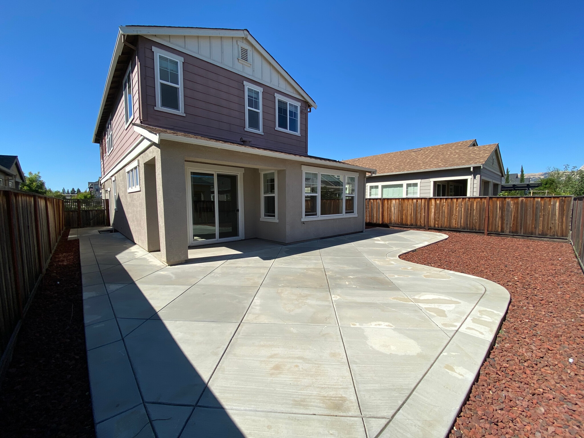 Building Photo - 830 San Bernardo Ln