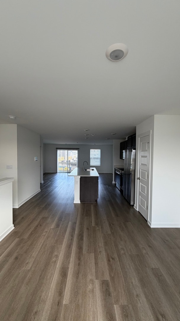 Building Photo - 2637 Santa Fe Drive