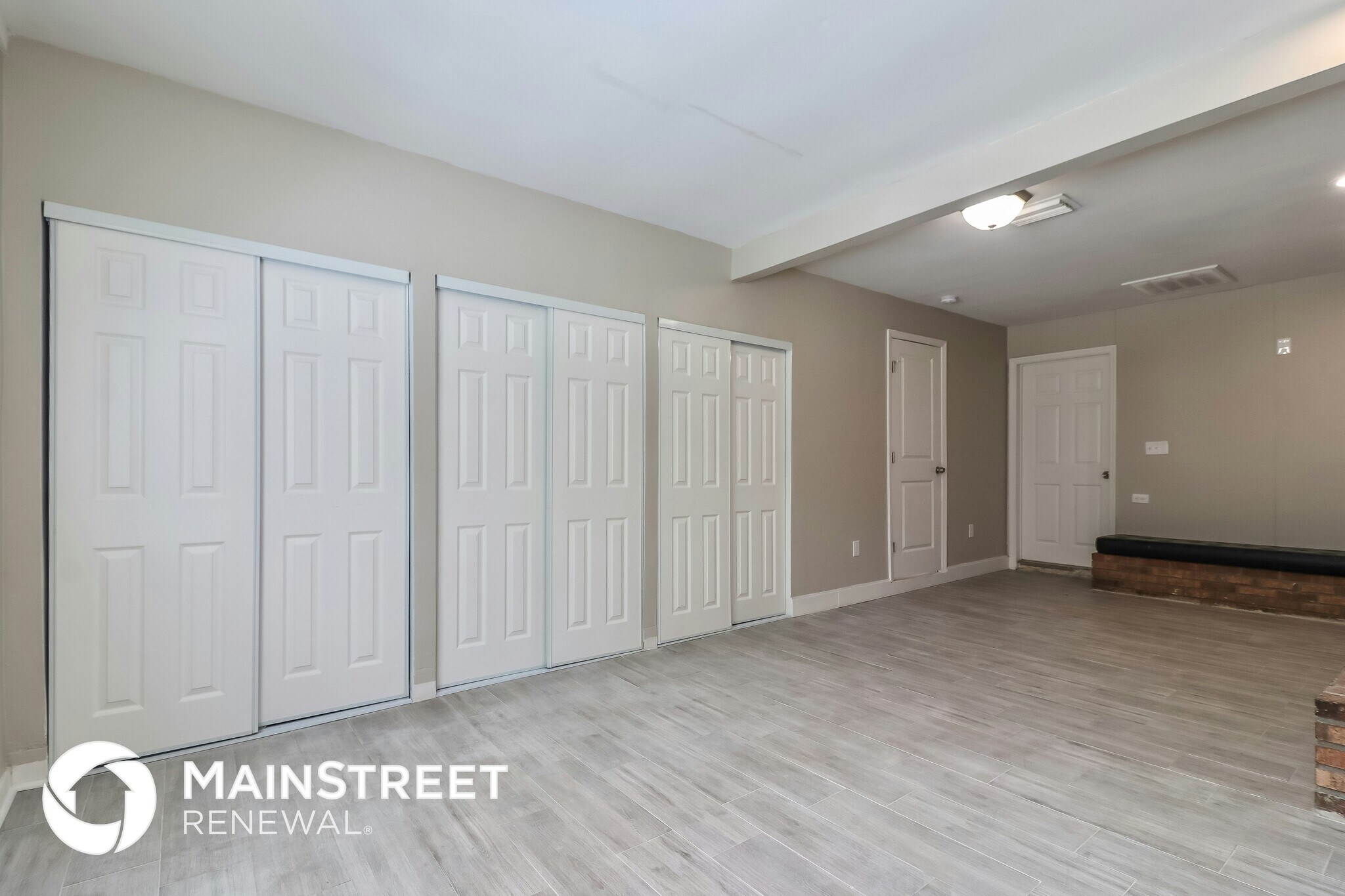 Building Photo - 209 Ravenway Dr