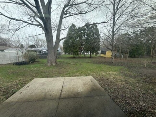 Building Photo - 3212 Kimberly Dr