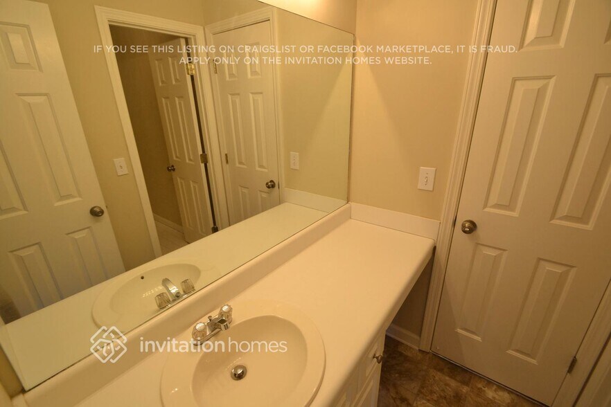 Building Photo - 5115 Sherrer Dr NW