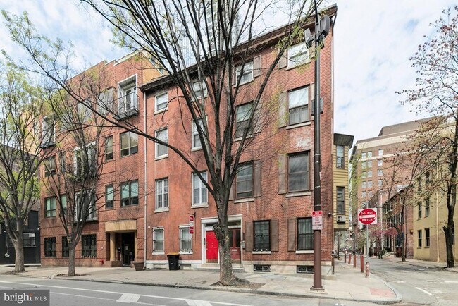 Building Photo - 1333 Pine St