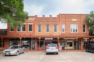 Building Photo - Historic Downtown Lancaster
