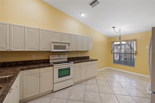 Building Photo - 3841 Albacete Cir