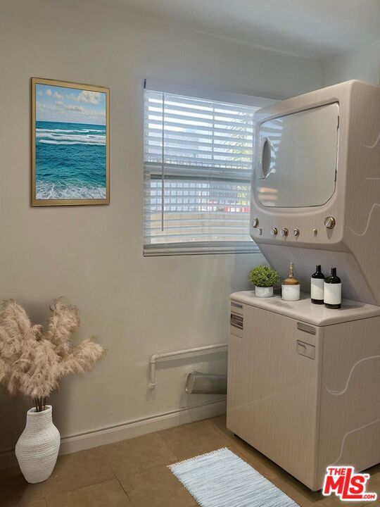 Building Photo - 1254 N Detroit St