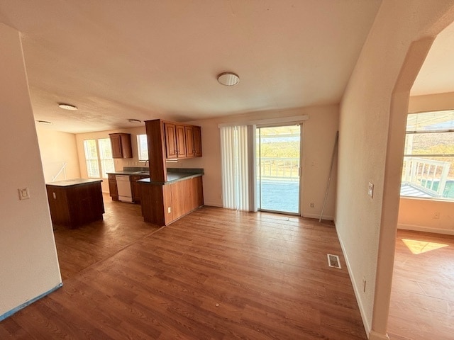 Building Photo - Manufactured Home For Rent