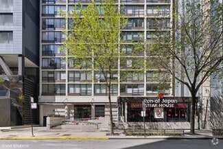 Building Photo - 230 E Ontario St