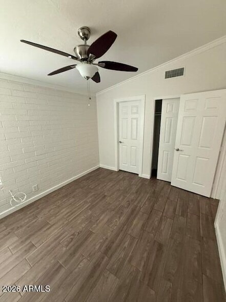 Building Photo - 2308 N 28th Pl