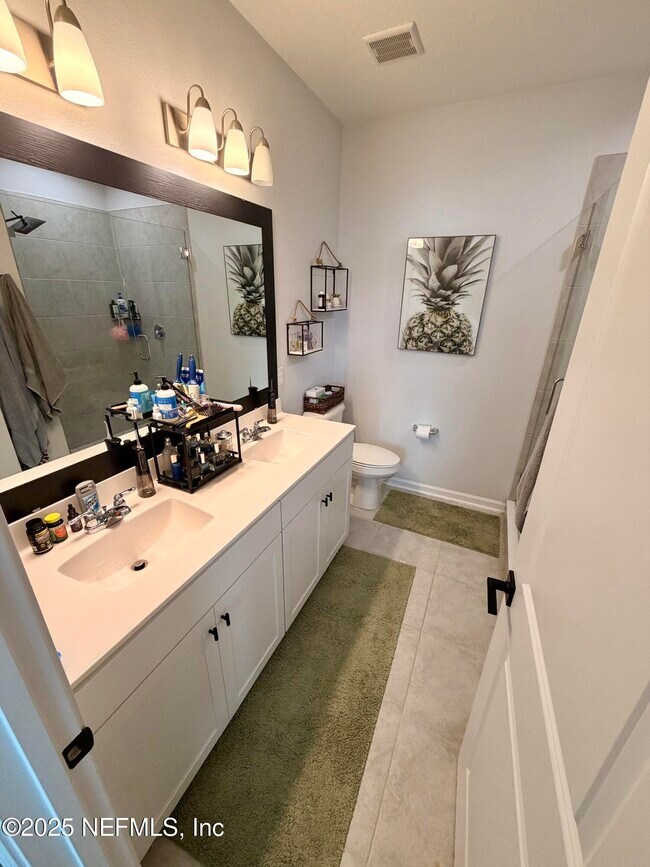 Building Photo - 293 Pine Bluff Dr