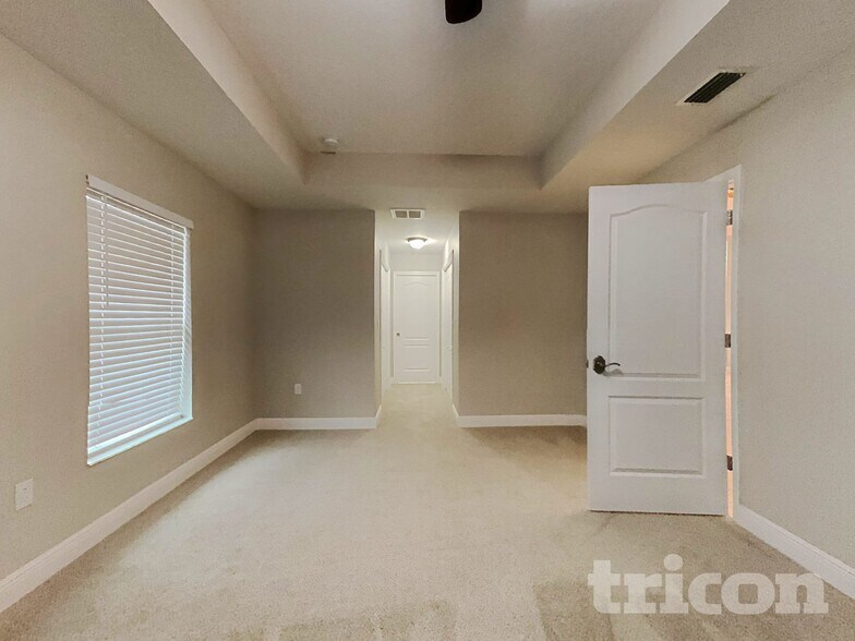 Building Photo - 4003 Augustine Rd