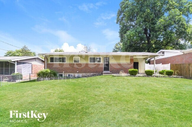 Building Photo - 1335 Pepperhill Dr