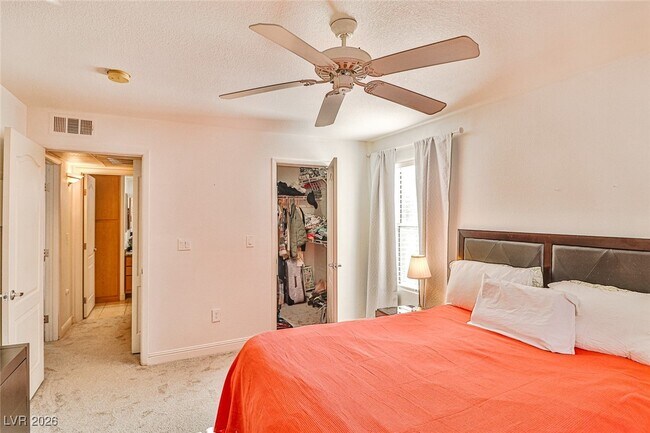 Building Photo - 5055 W Hacienda Ave