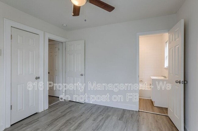 Building Photo - 6215 S Benton Ave