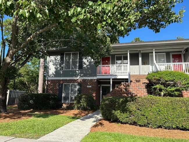 Primary Photo - Charming 2BR Condo – Move-In Ready!