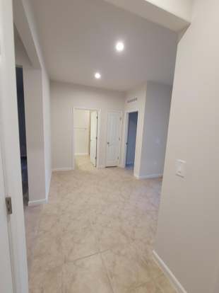 Building Photo - 4162 Keeson Cir