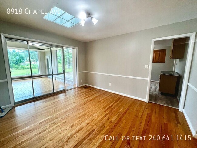 Building Photo - 8918 Chapel Ave