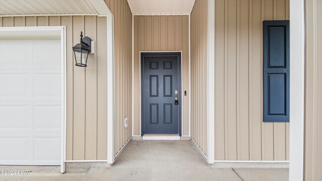 Building Photo - 5037 Rivergrass Dr