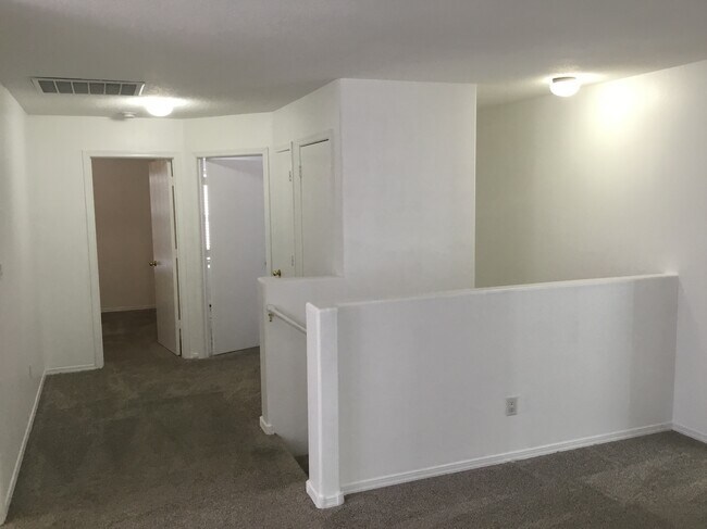 Building Photo - 10852 Arezzo Dr NW