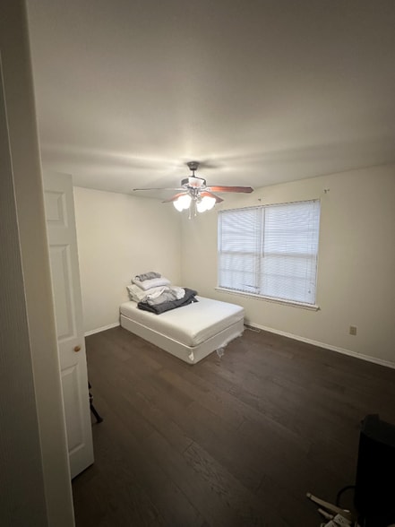 Building Photo - 358 Carmel Valley Way