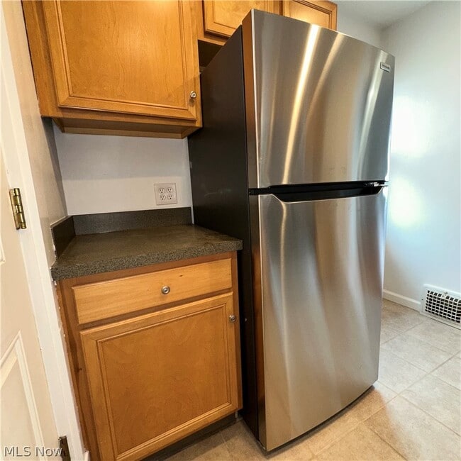 Building Photo - 1275 Clifton Prado