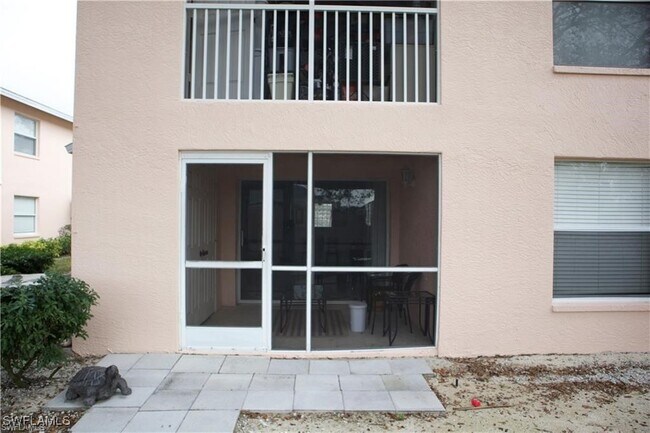 Building Photo - 26728 Little John Ct
