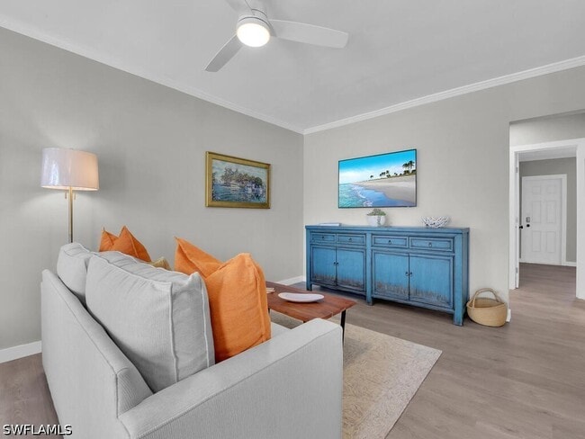 Building Photo - 473 12th Ave S