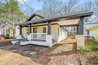 Building Photo - Charming 3-Bedroom Home with Modern Amenities and Spacious Backyard