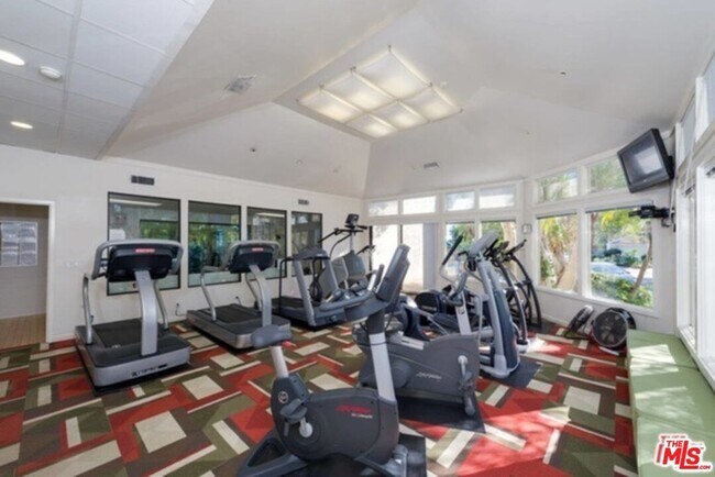 Gym - 3009 Nicada Dr