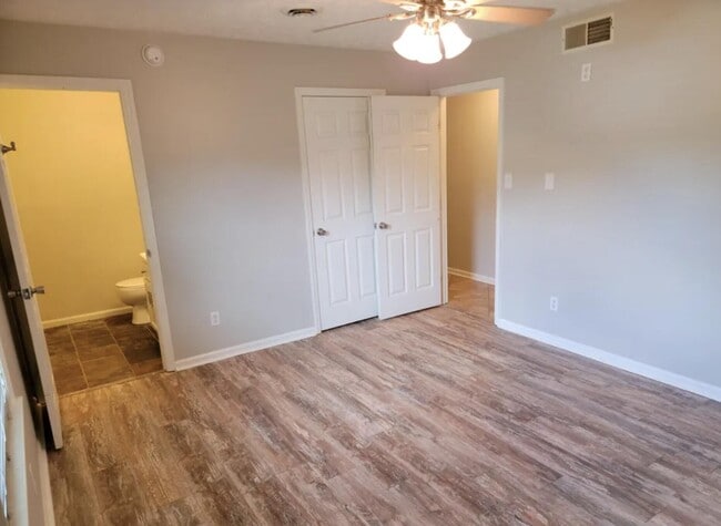 Building Photo - 288 Murphy Ln