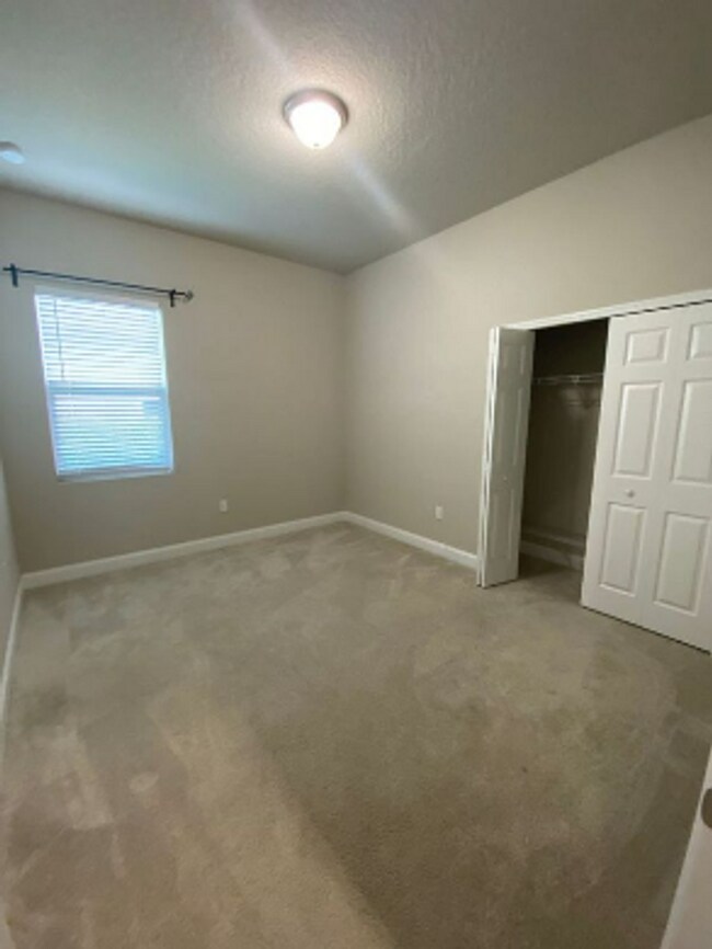 Building Photo - 3 Bedroom 2 Bath Home in Ormond Beach for RENT!
