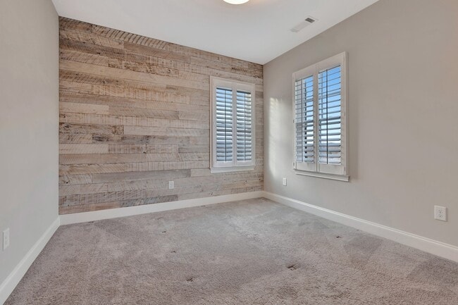 Building Photo - 4031 General Martin Ln