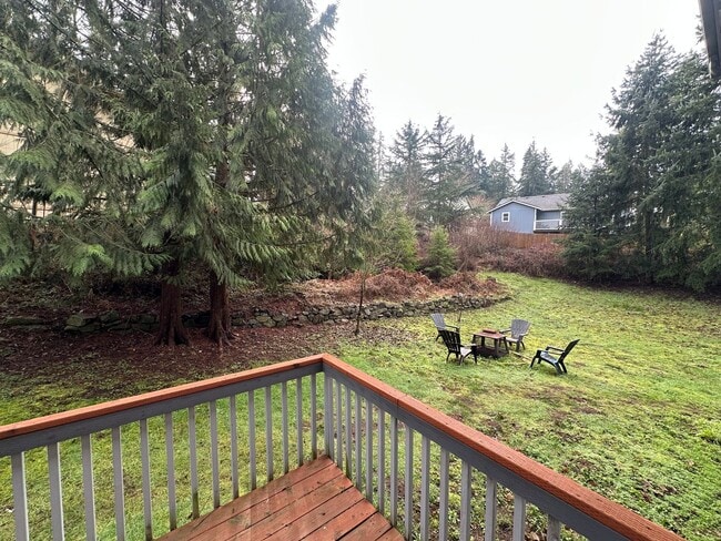 Building Photo - 3 BR Home in Clearwood