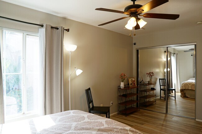 Building Photo - 81367 Avenida Camelia