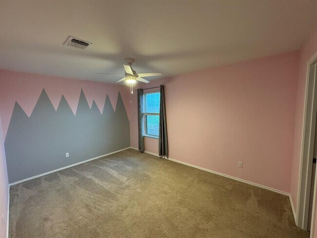 Building Photo - 816 Black Alder St