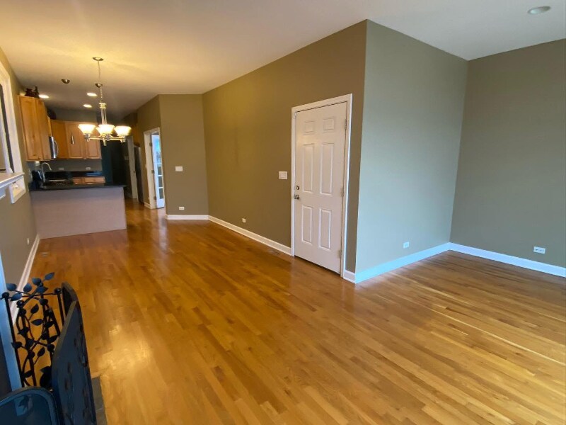 Building Photo - 7153 W Irving Park Rd