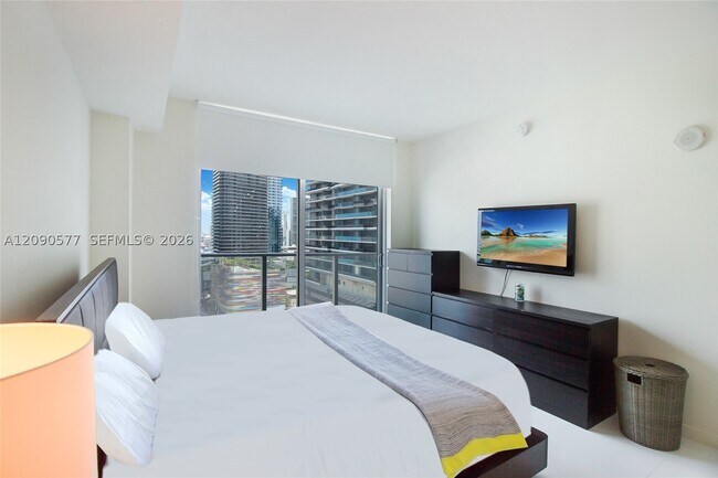 Building Photo - 1100 S Miami Ave