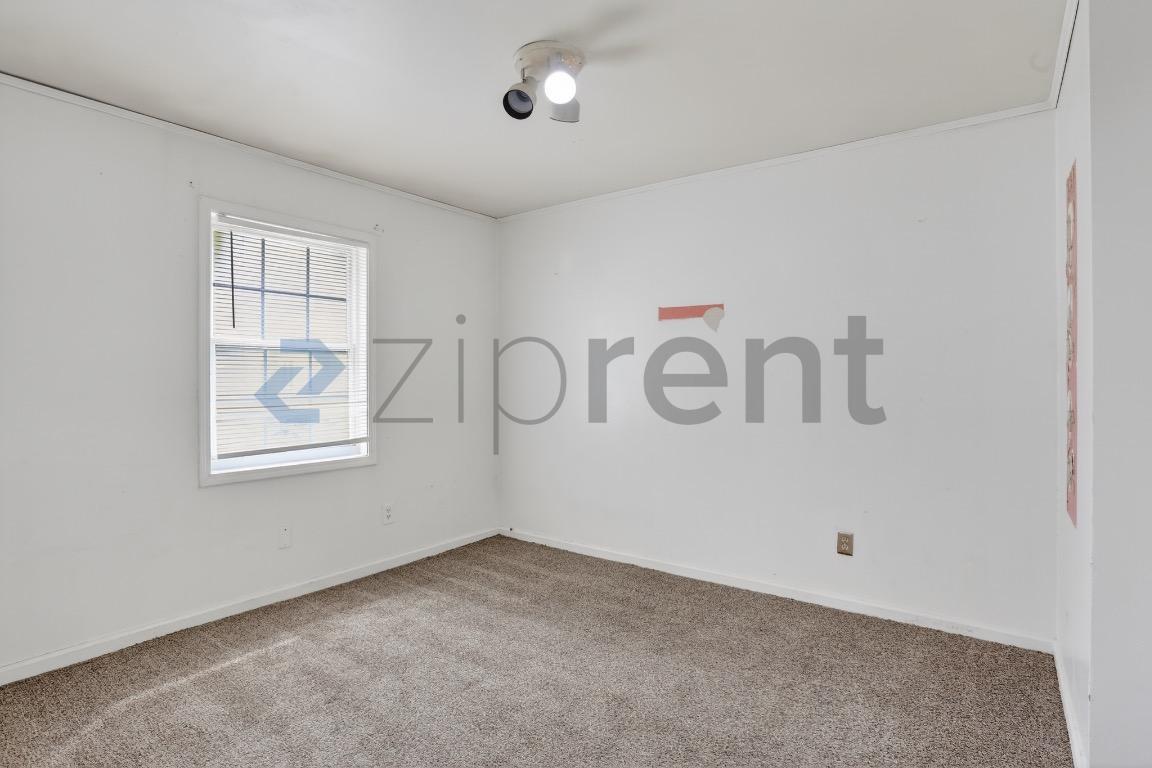 Building Photo - 1212 Utoy Springs Rd SW