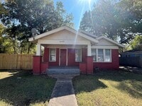 Building Photo - 205 W K St