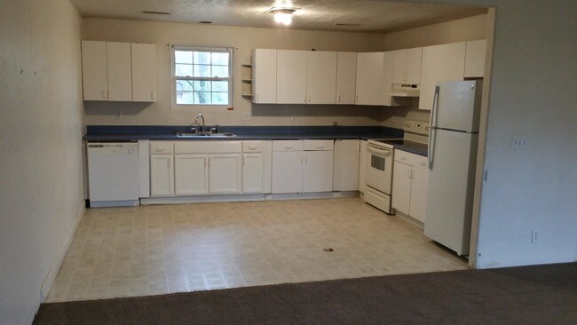 Building Photo - 1673 Smyrna Church Rd