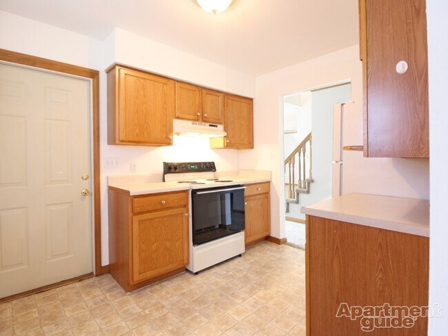 Building Photo - 223 Cottonwood Loop