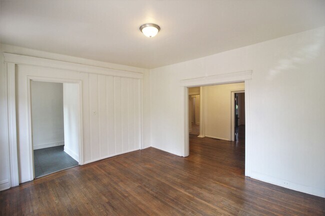 Building Photo - 3212 N Calvert St