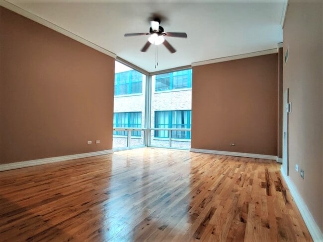 Building Photo - 170 W Polk St