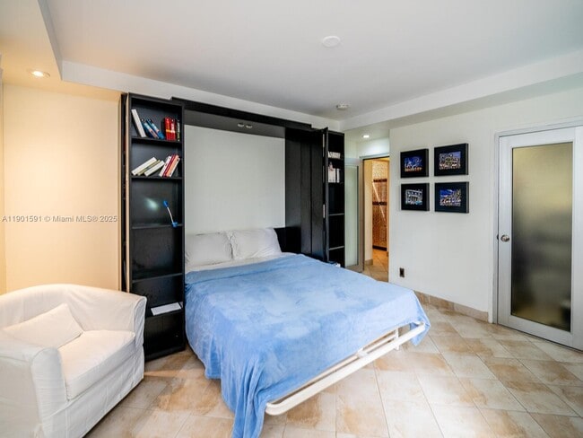 Building Photo - 1127 Meridian Ave