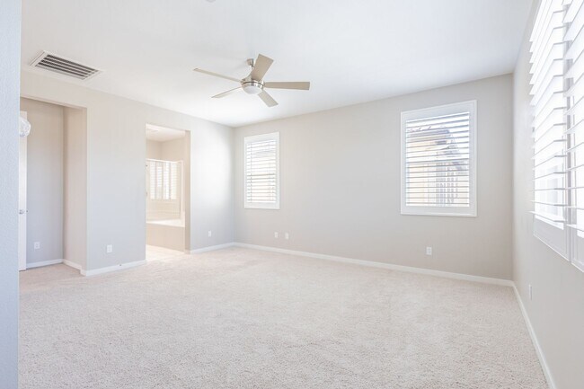 Building Photo - 4808 S Tangerine Way